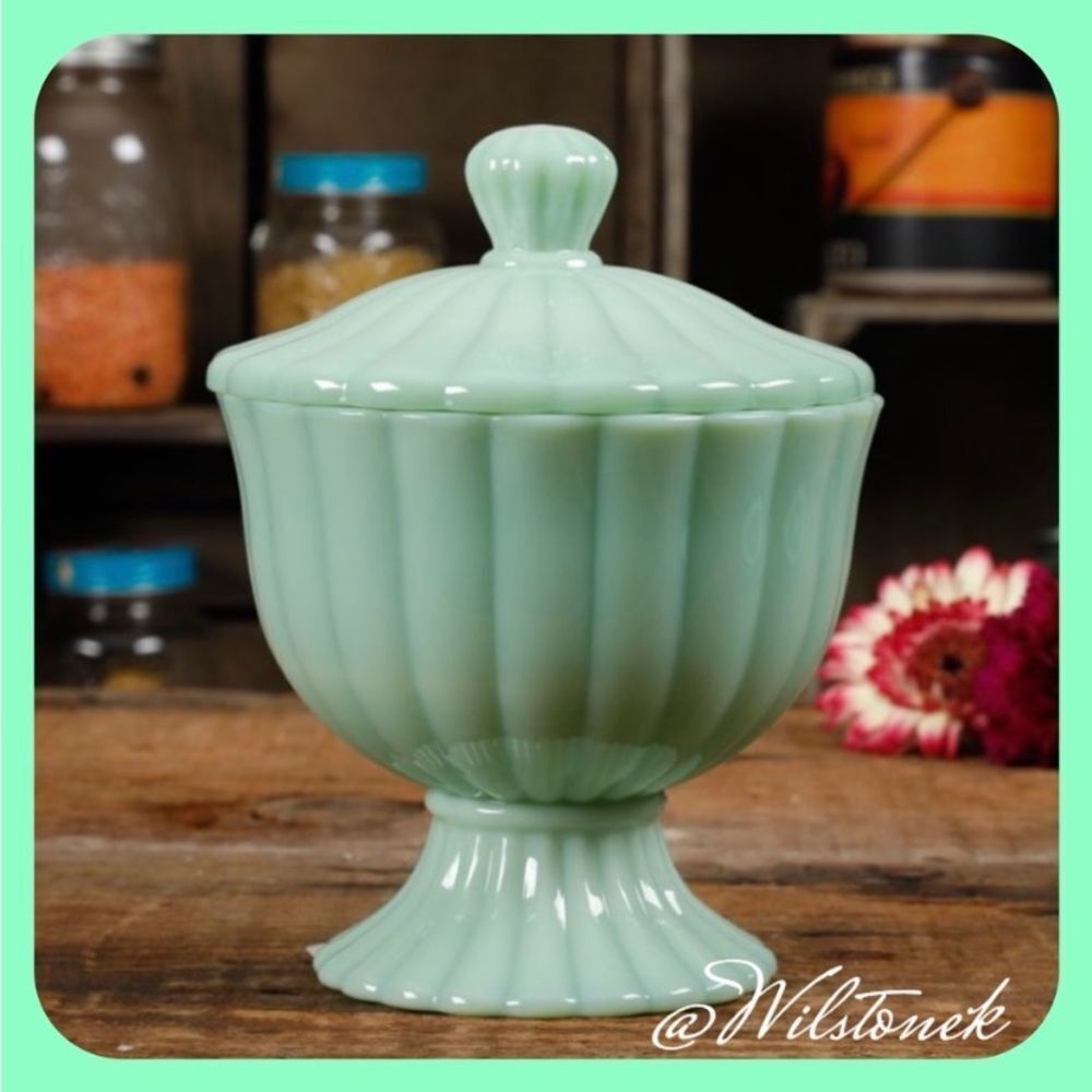 New- The Pioneer Woman timeless beauty Candy Dish ,Jadeite